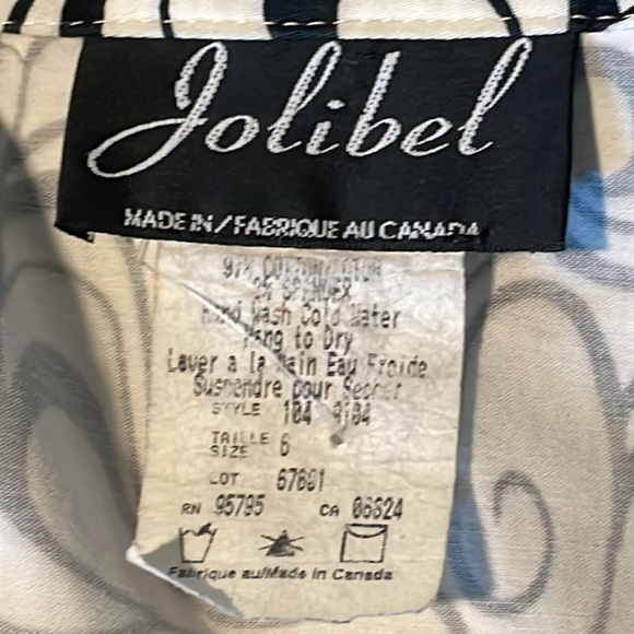 Jolibel black and white abstract zip up jacket or top . - Picture 8 of 8